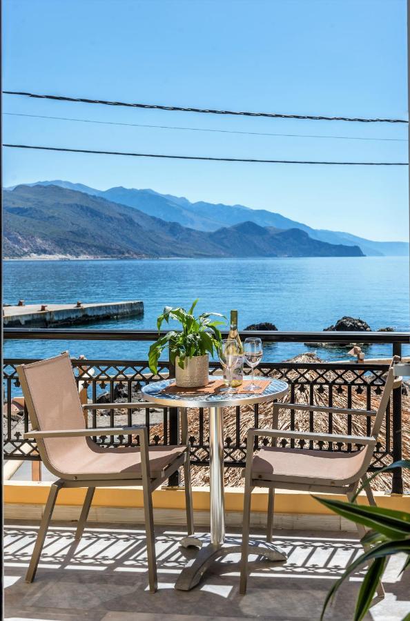 Harbour And Apartamento